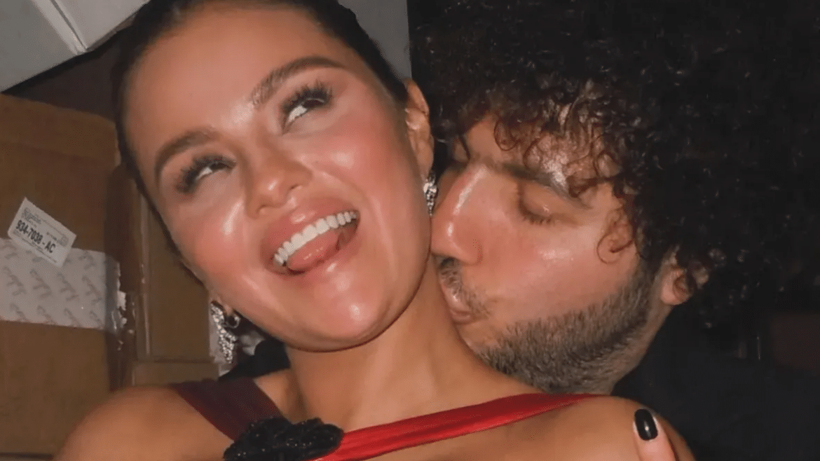 Polêmicas e história: o namoro de Selena Gomez e Benny Blanco