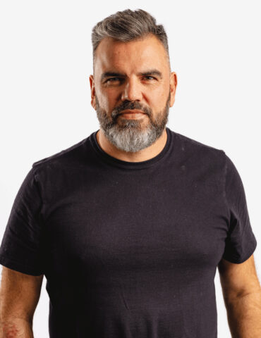 Porã Bernardes