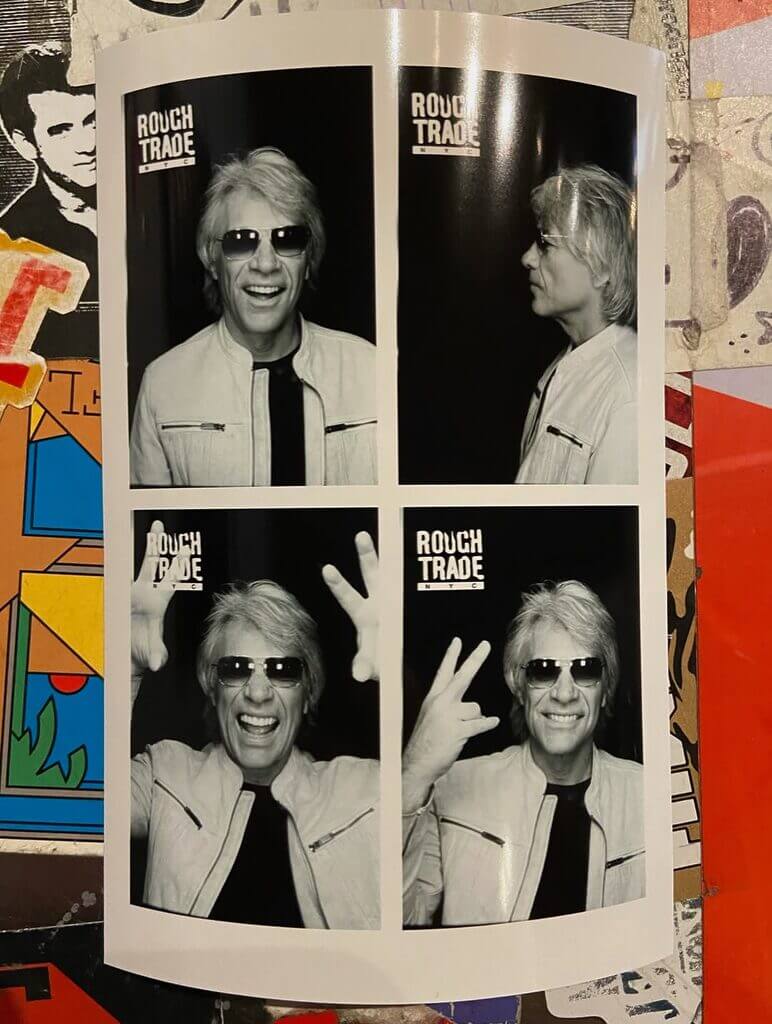 Polaroids de Jon Bon Jovi em preto e branco
