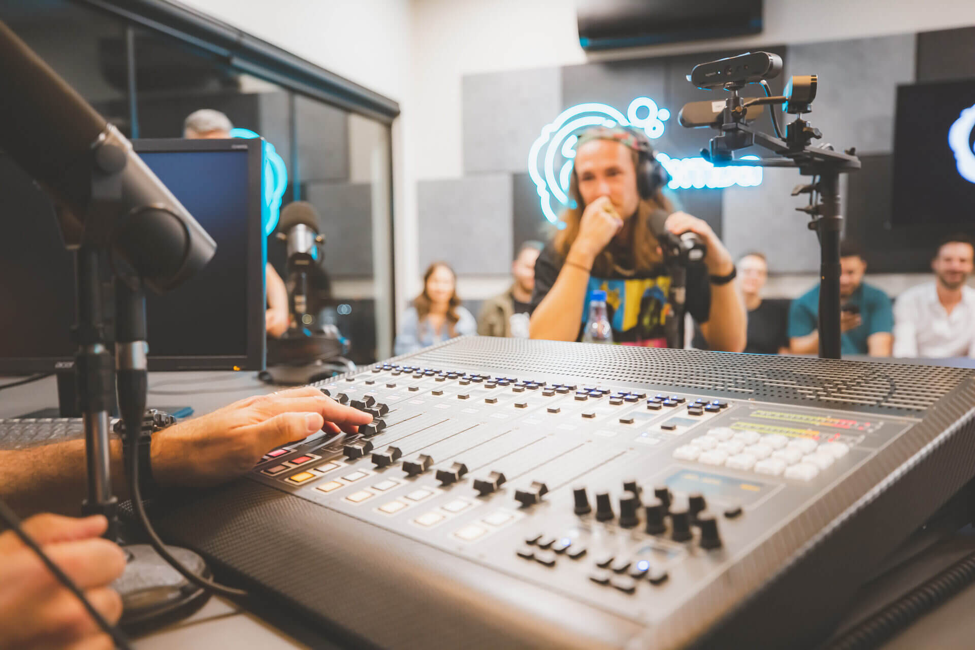 Atlântida é a rádio mais ouvida da Grande Florianópolis e comemora com festival Celebration