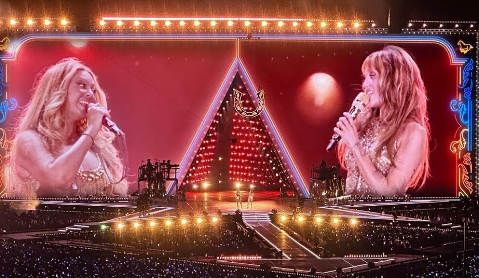 Beyoncé surpreende fãs e chama Miley Cyrus para emocionante dueto em Paris