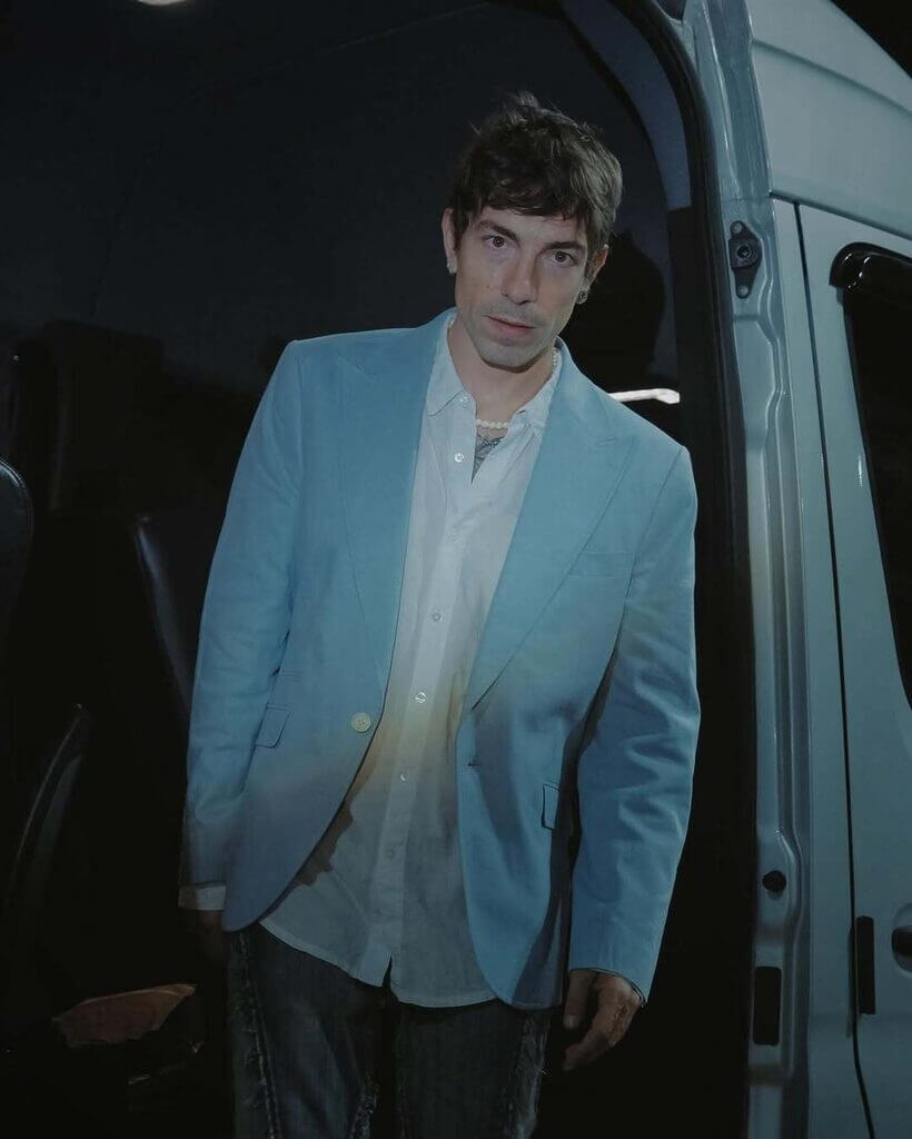 Di Ferrero está inserido no mundo da música desde 2004, quando se juntou ao NX Zero. (Foto: Reprodução redes sociais)