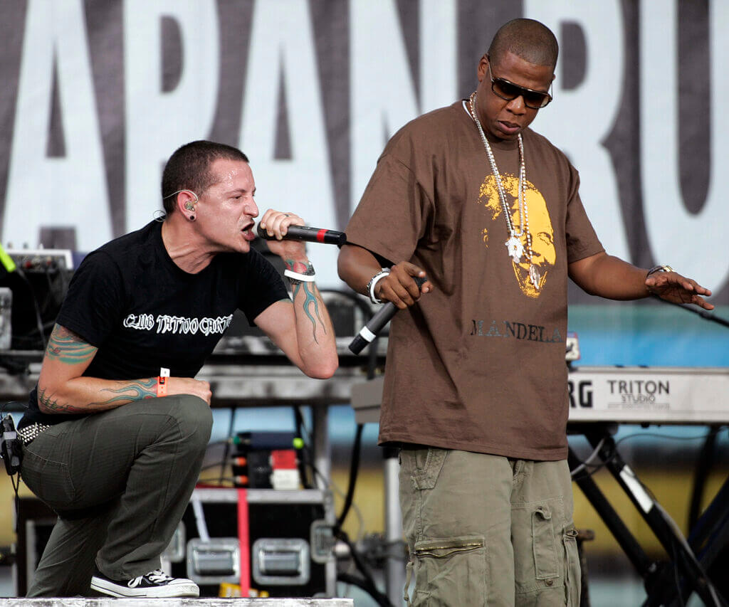 Chester Bennington do Linkin park e JAY-Z no palco