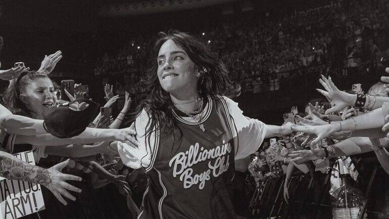 Billie disse que “é muito bom ir a um lugar onde as pessoas são exatamente como você” (Foto: Reprodução, Redes Sociais)