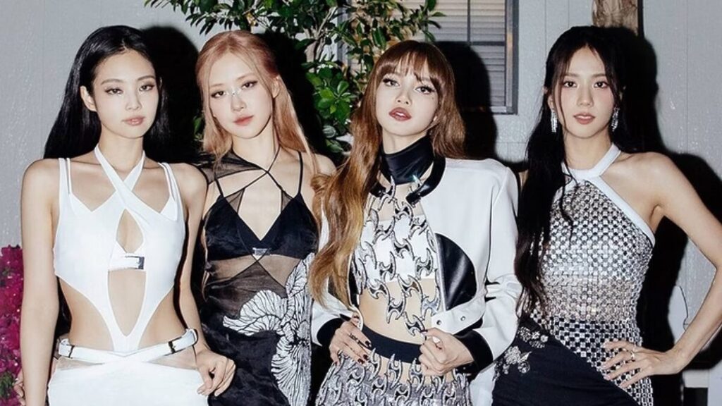 BLACKPINK é formado por quatro integrantes: Jennie, Rosé, Lisa e Jisoo (Foto: Reprodução, Redes Sociais)