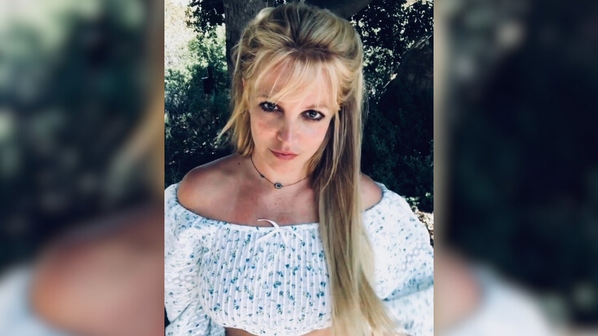A verdade por trás da “adoção” de uma menina por Britney Spears