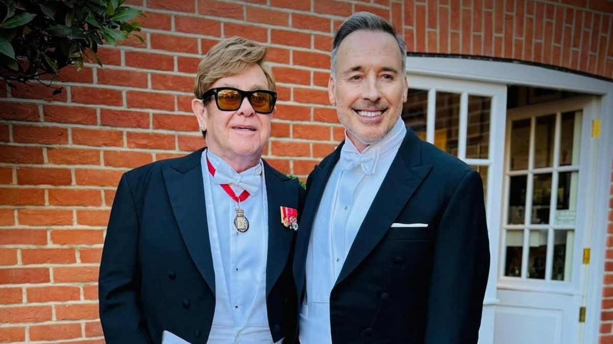 Mick Jagger e Elton John participam de banquete a convite de Rei Charles