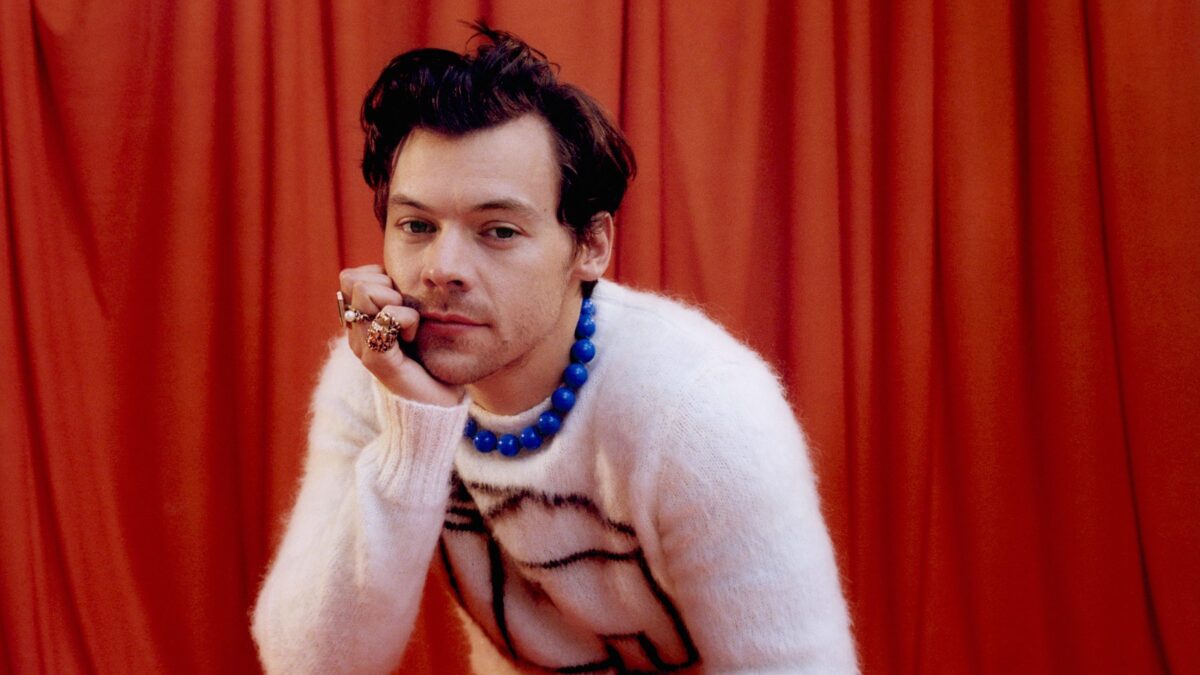 Por onde anda Harry Styles? Tudo que o cantor fez ao invés de lançar músicas novas