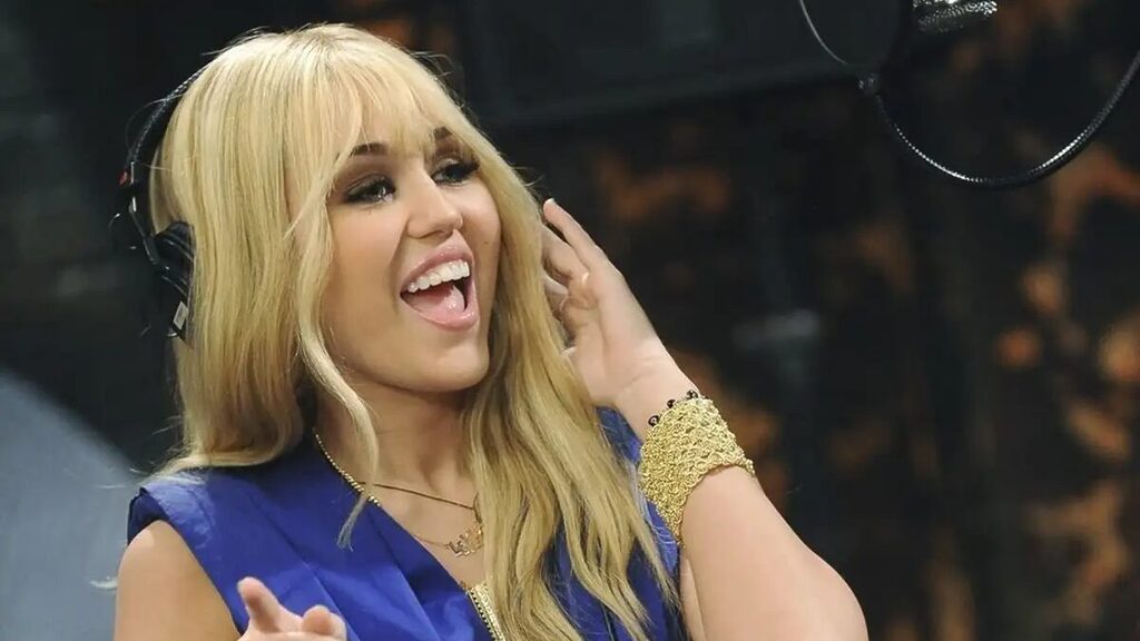 O primeiro episódio de Hannah Montana foi ao ar em 2006 (Foto: Divulgação, Disney Channel)