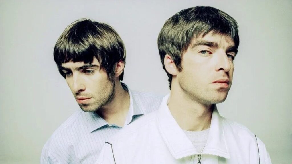 Liam e Noel Gallagher, líderes da banda de rock britânica Oasis (Foto: Reprodução, Redes )