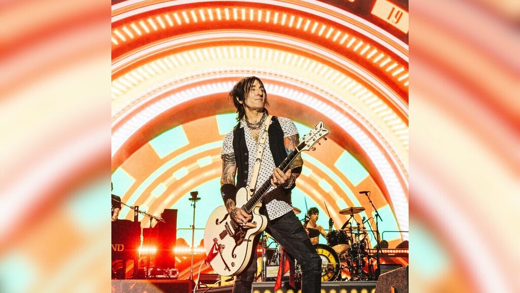 Formado em 1986, em Los Angeles, o Guns N’ Roses nasceu da fusão entre as bandas L.A. Guns e Hollywood Rose. (Foto: Reprodução/Redes Sociais)