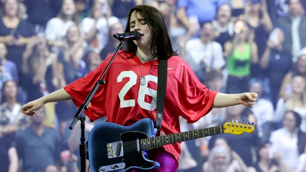 Billie Eilish terá filme em 3D lançado pela Paramount nos cinemas
