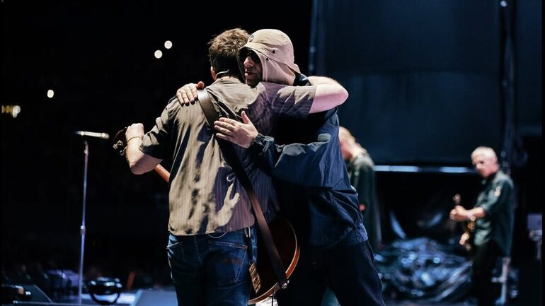 Oasis chega a São Paulo para encerrar a turnê “Live ’25” no MorumBis nos dias 22 e 23 de novembro (Foto: Reprodução/Redes Sociais)