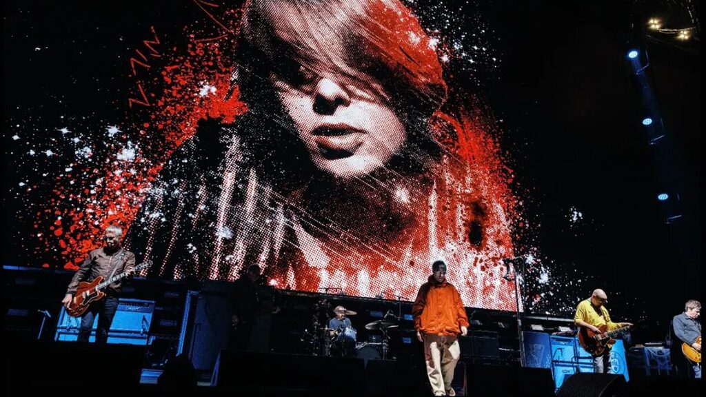 A opção mais barata para ver o Oasis era o ingresso "Fan Ticket" que garantia acesso ao evento, mas o setor exato era revelado apenas horas antes do show (Foto: Reprodução/Redes Sociais)