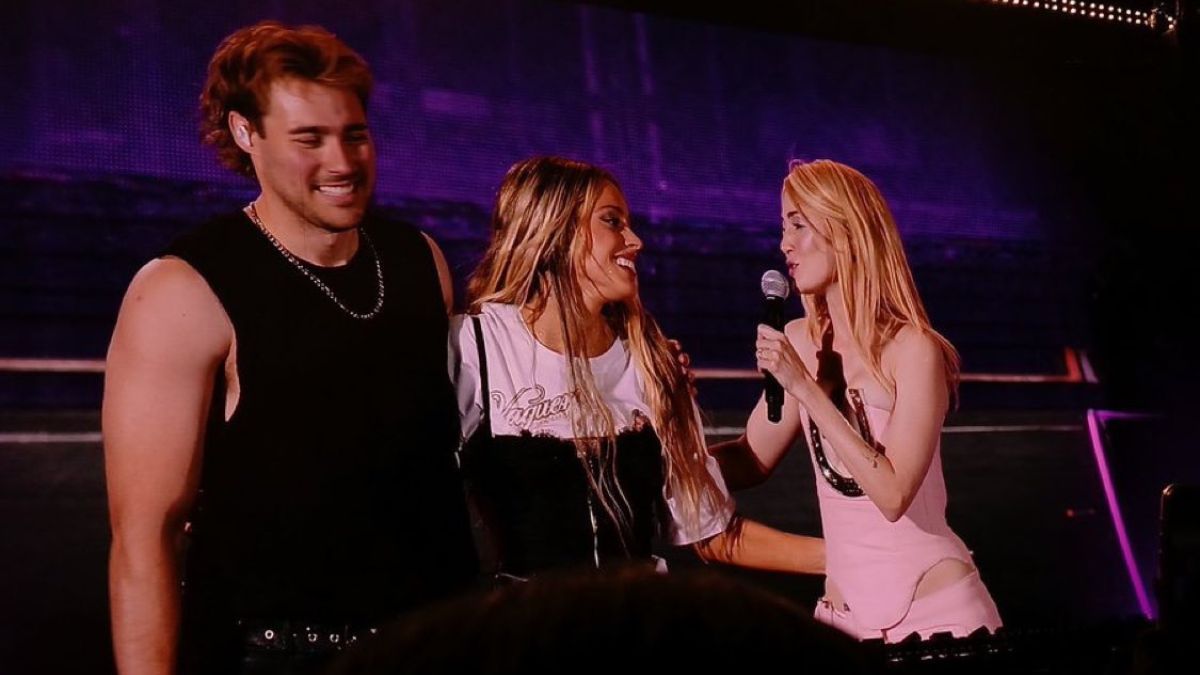 VÍDEO: elenco de ‘Violetta’ se reúne em show de Tini na Argentina