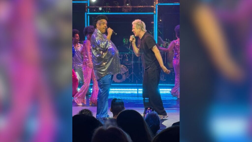 Rogério Flausino, vocalista da banda, participou da nova montagem do musical “Tim Maia - Vale Tudo” em São Paulo (Foto: Reprodução/Redes Sociais)
