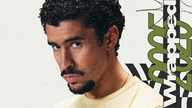 Bad Bunny levou cinco prêmios no Grammy Latino cm o disco "Debí Tirar Más Fotos" (Foto: Divulgação)