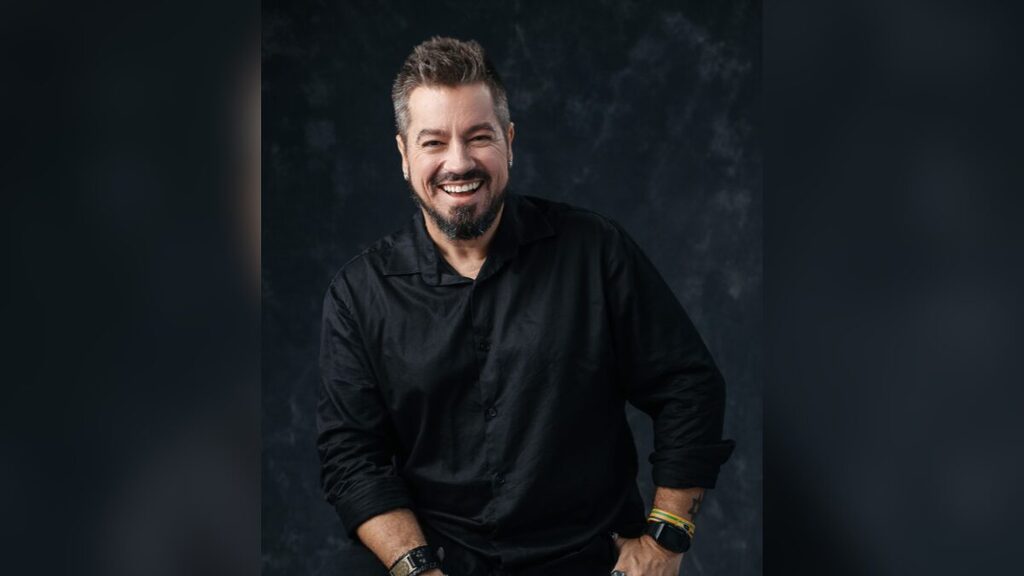 De volta para a Atlântida, Gerson traz sua energia para as manhãs da rádio. (Foto: Reprodução)