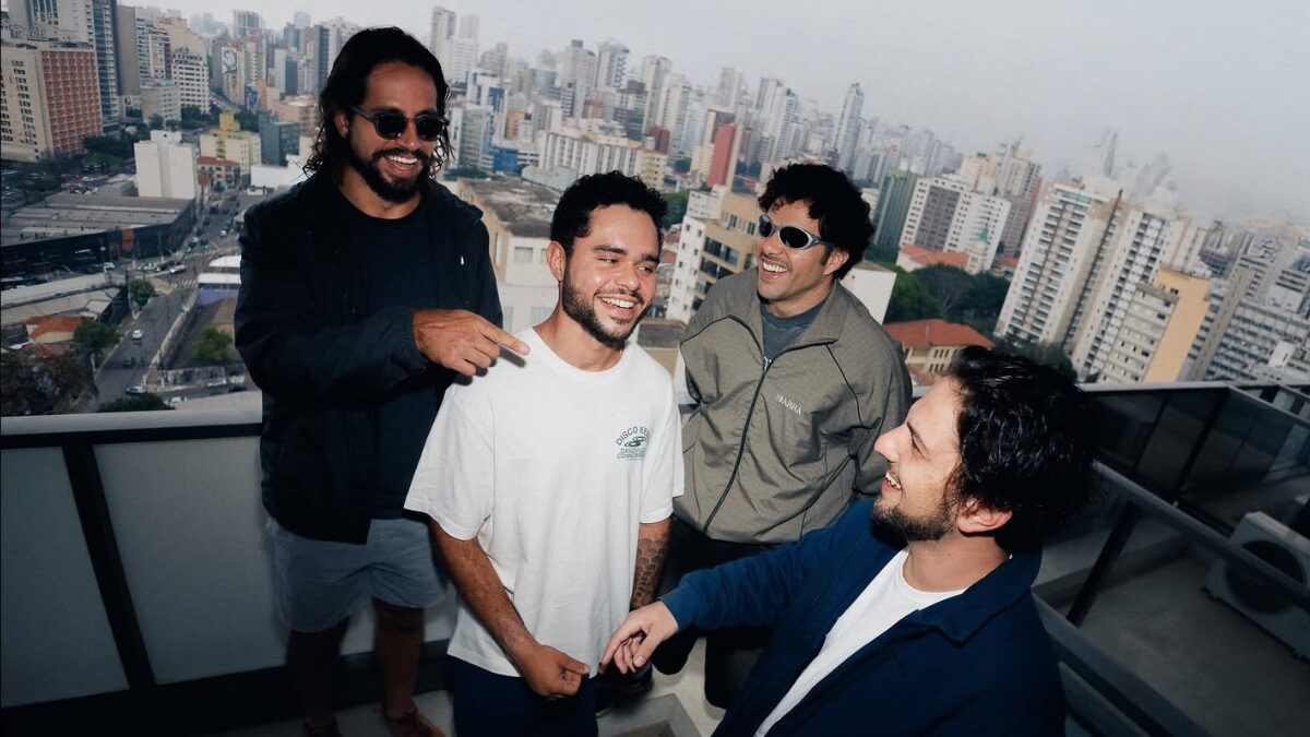 Lagum faz ensaio aberto ao vivo no YouTube Atlântida SC