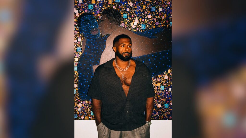 Baco Exu do Blues é um dos principais nomes do rap nacional e ficou conhecido por misturar hip-hop, samba, MPB e R&B em seus trabalhos (Foto: Divulgação/@ronca)