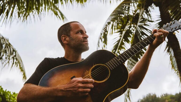 A turnê SURFILMUSIC nasce a partir do documentário homônimo dirigido por Emmett Malloy (Foto: Divulgação)