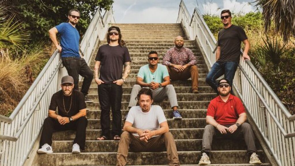 A faixa integra Without Surrender, próximo álbum de estúdio do SOJA, com lançamento previsto para 31 de julho pela ATO Records (Foto: Divulgação)