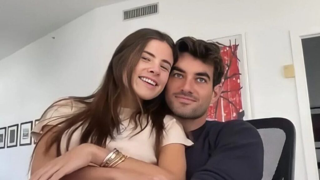 A Justiça da Rússia autorizou a prisão à revelia de Conor Kennedy, cidadão dos Estados Unidos e marido da cantora brasileira Guilia Be, após acusá-lo de atuar como mercenário junto às Forças Armadas da Ucrânia. A decisão foi divulgada nesta quarta-feira (12/8) pelo Tribunal Distrital de Basmanny, localizado em Moscou.