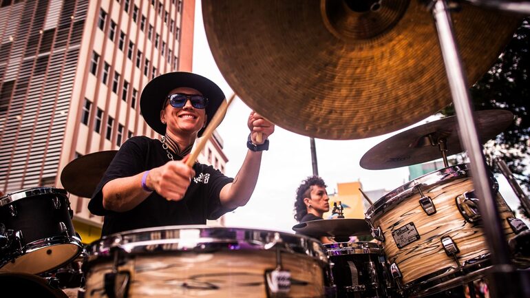 Orquestra de Baterias de Florianópolis celebra 13 anos com repertório de QUEEN a CPM 22