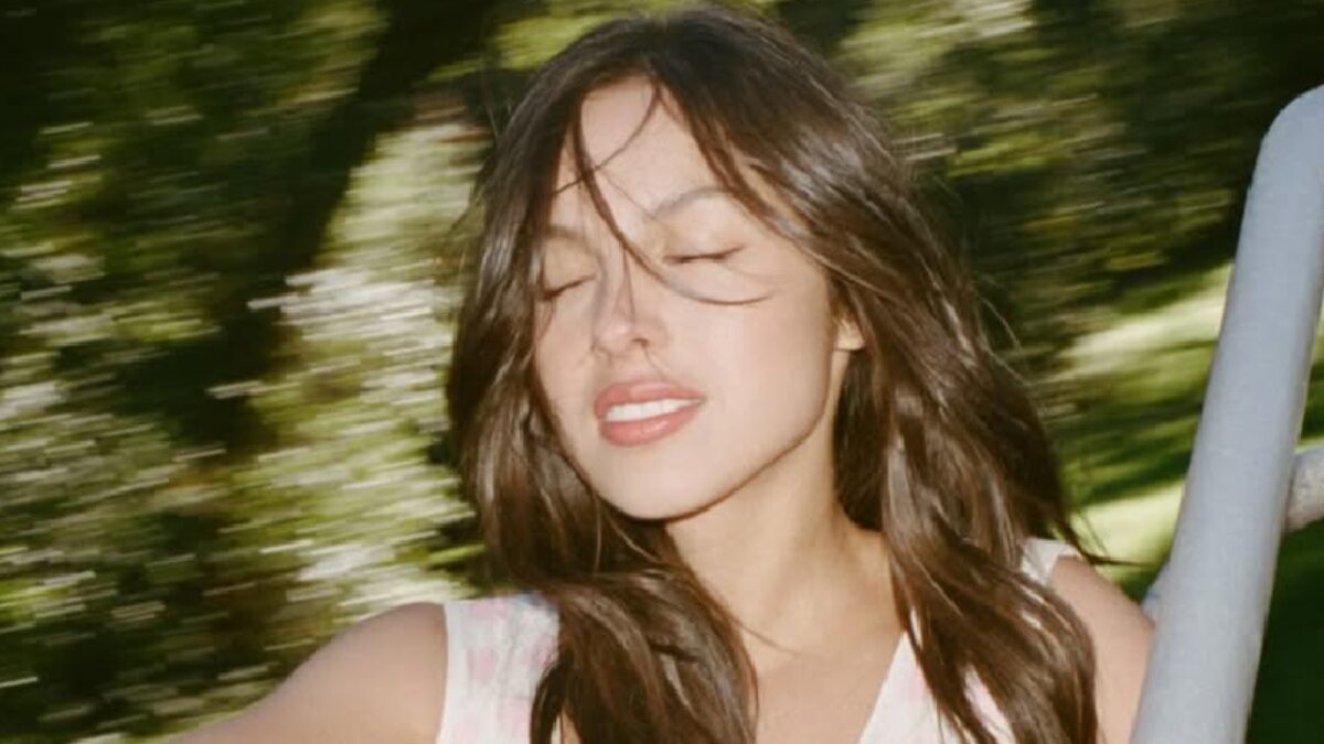 Olivia Rodrigo lança o single “Serena Joy”