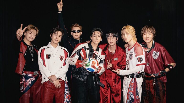 A nova era do BTS combina tradição coreana e estética contemporânea. (Foto: Reprodução/Redes Sociais)